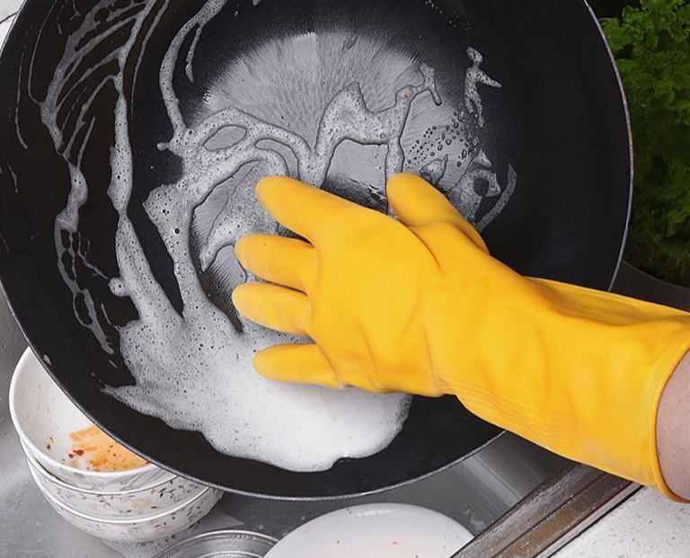 Household Rubber Cleaning Gloves, Non-slip Textured Latex Dishwashing Gloves, Long Cuff Waterproof Household Kitchen Cleaning Gloves, Reusable for Kitchen and Bathroom Cleaning 1 Pair ( Pack of 2)